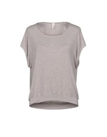 Футболка WETPAINT