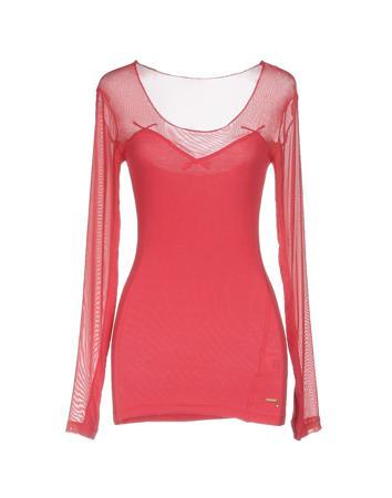 Футболка GUESS