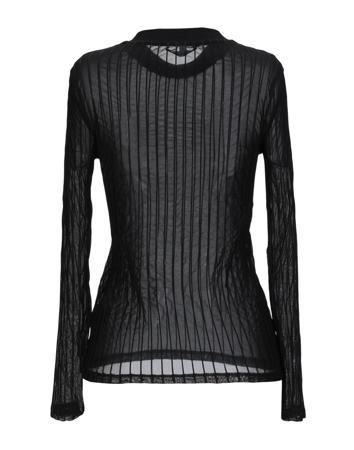 Футболка CARVEN