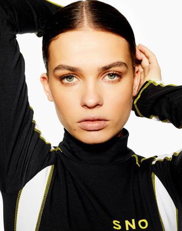 Футболка TOPSHOP