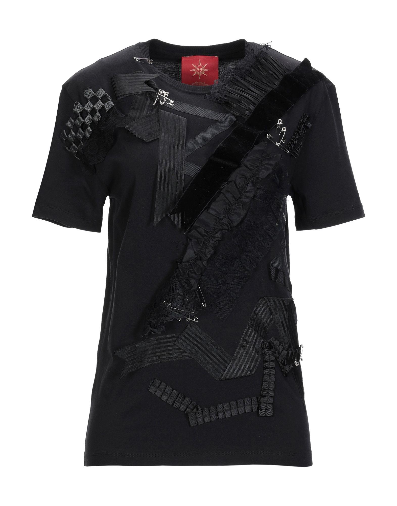 Футболка  - Черный цвет