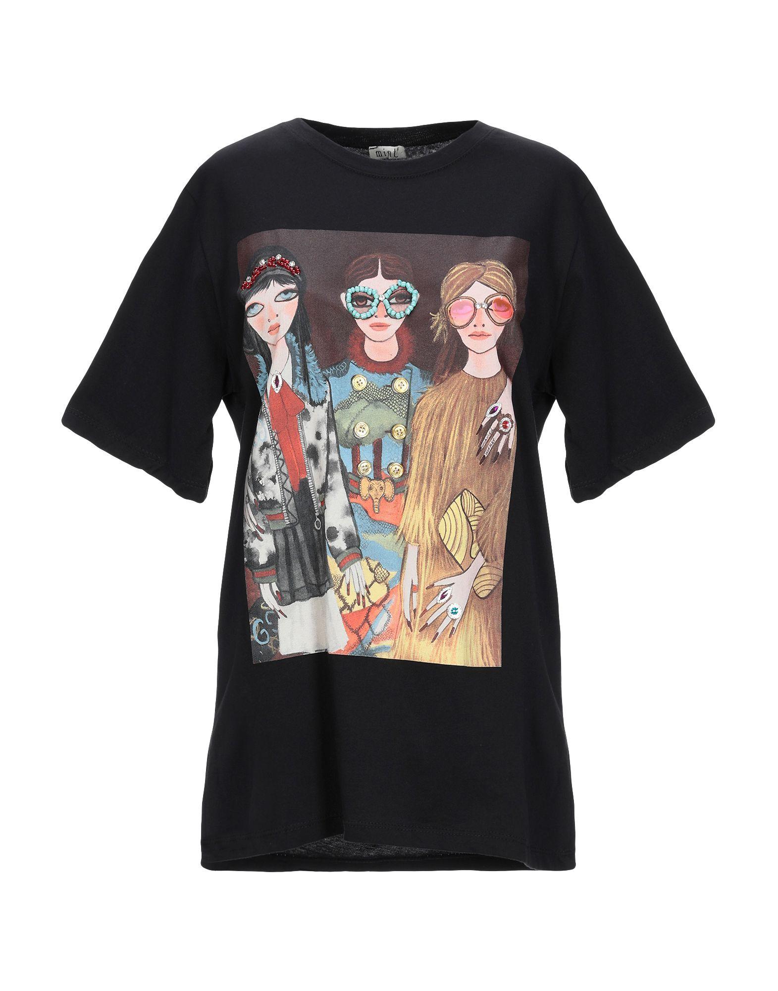 Футболка  - Черный цвет