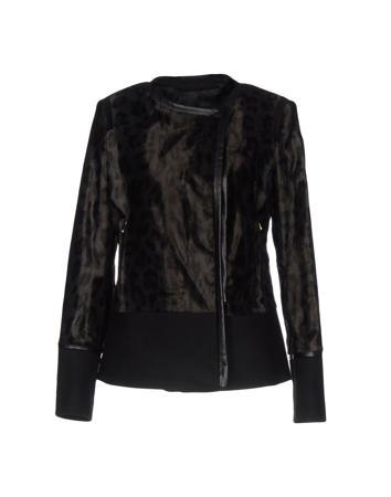 Куртка CARACTÈRE