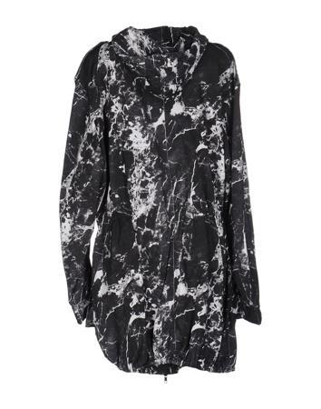 Куртка SWEATS by NORMAKAMALI Куртка SWEATS by NORMAKAMALI