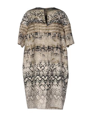 Пальто GIAMBATTISTA VALLI