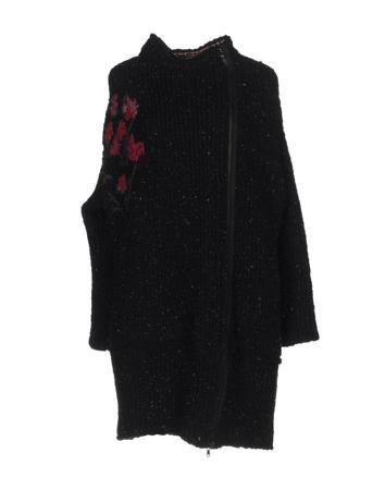 Пальто OF HANDMADE