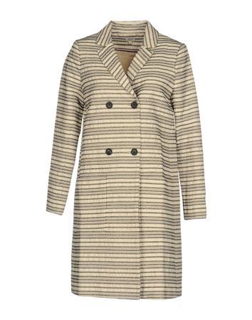 Пальто INTROPIA