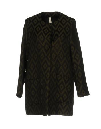 Пальто SOUVENIR