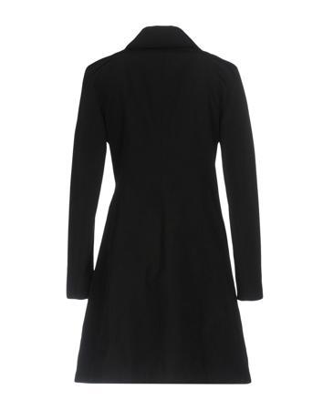 Пальто LOVE MOSCHINO