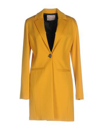 Пальто PINK AMBER