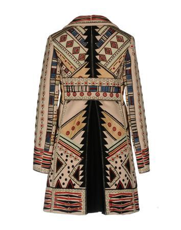 Пальто VALENTINO