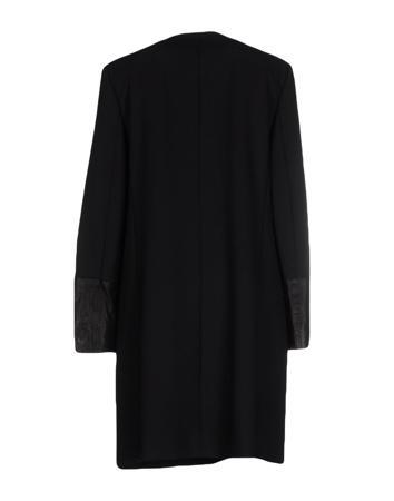 Пальто DKNY