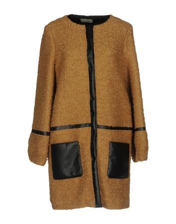 Пальто KI6? WHO ARE YOU?