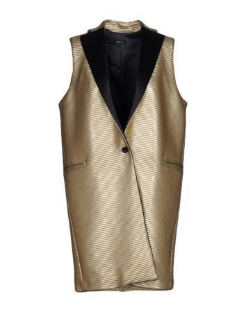 Пальто TRUE TRADITION