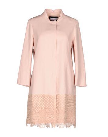 Пальто CARACTÈRE