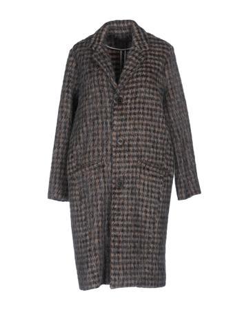 Пальто ROBERTO COLLINA