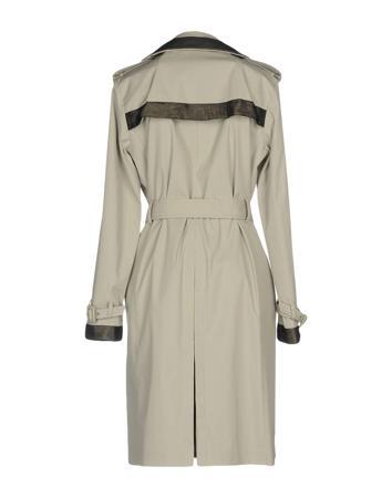 Пальто MAISON MARGIELA