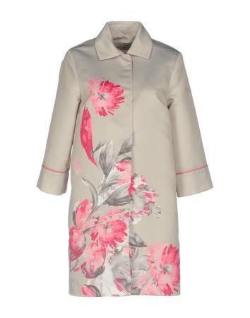 Пальто D.EXTERIOR