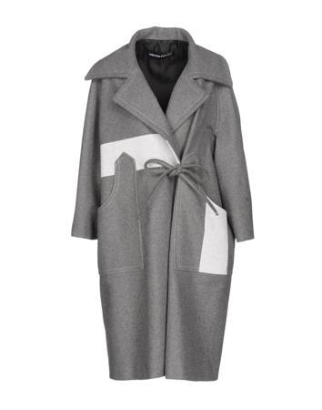 Пальто COLLECTION PRIVĒE?