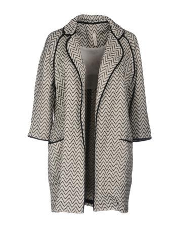 Пальто SOUVENIR