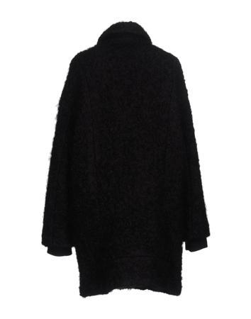 Пальто DKNY