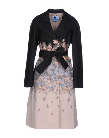 Пальто BLUMARINE