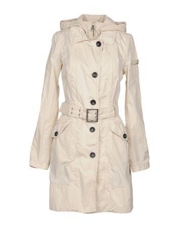 Пальто PEUTEREY