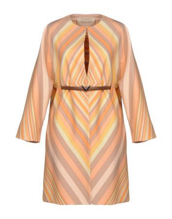 Пальто VALENTINO