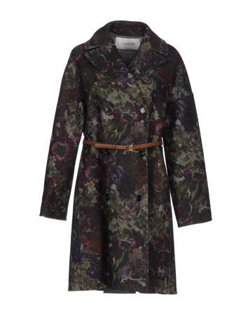 Пальто VALENTINO