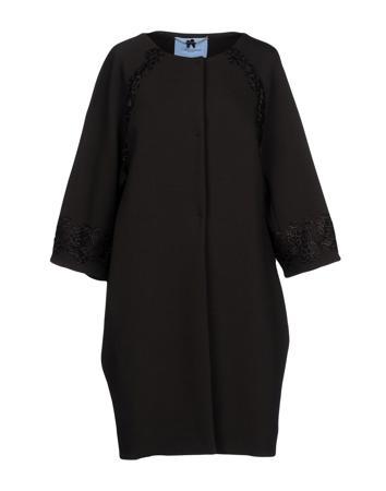 Пальто BLUMARINE