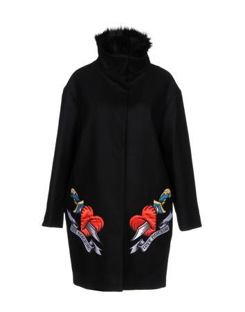 Пальто LOVE MOSCHINO