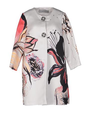 Пальто D.EXTERIOR