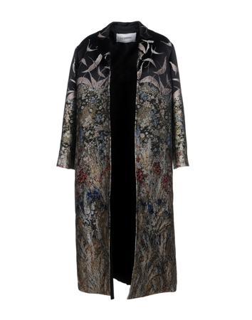 Пальто VALENTINO