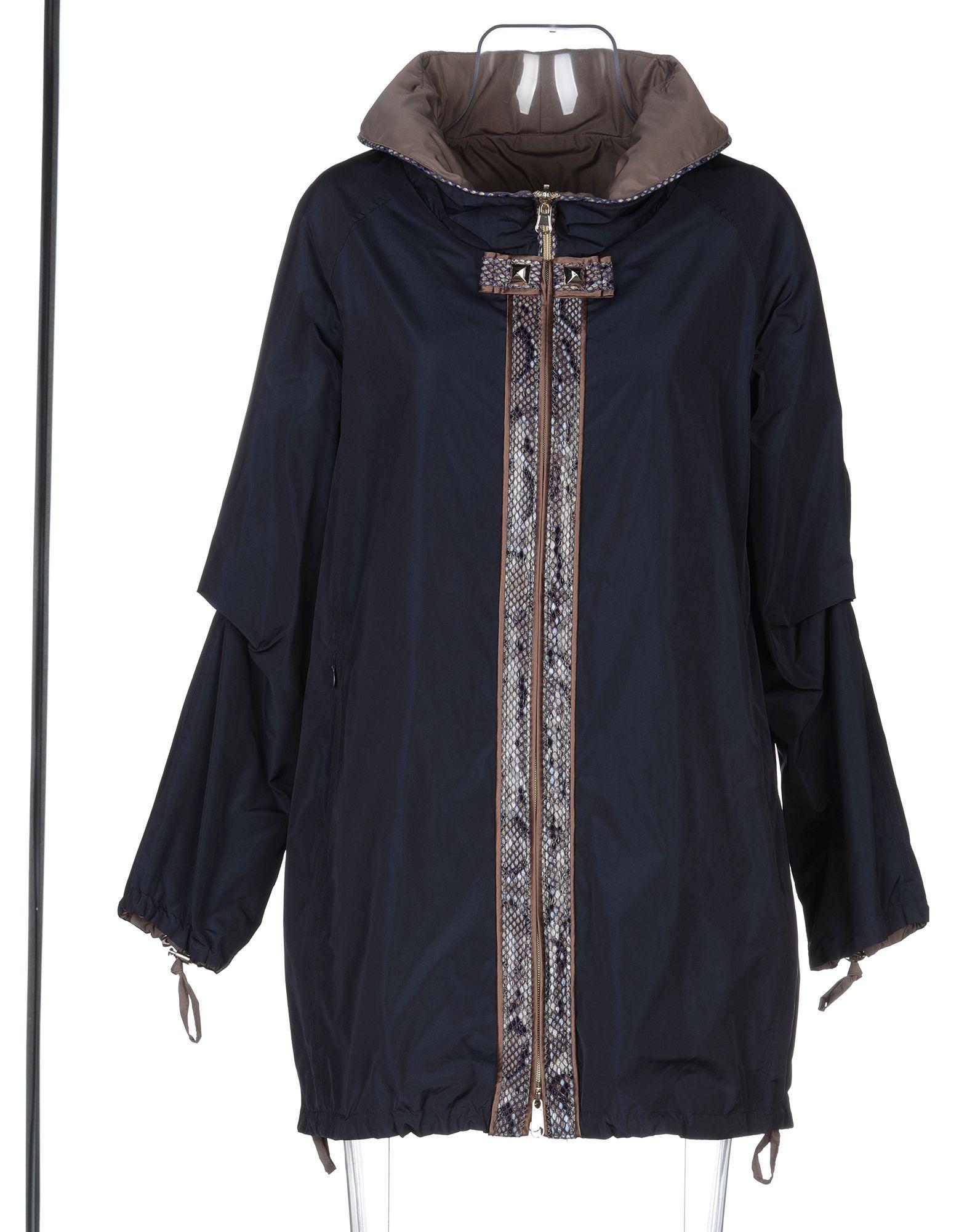 Легкое пальто  - Синий цвет