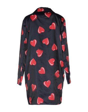 Пальто LOVE MOSCHINO