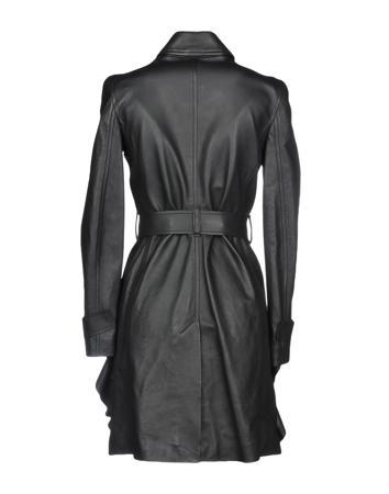 Пальто VALENTINO