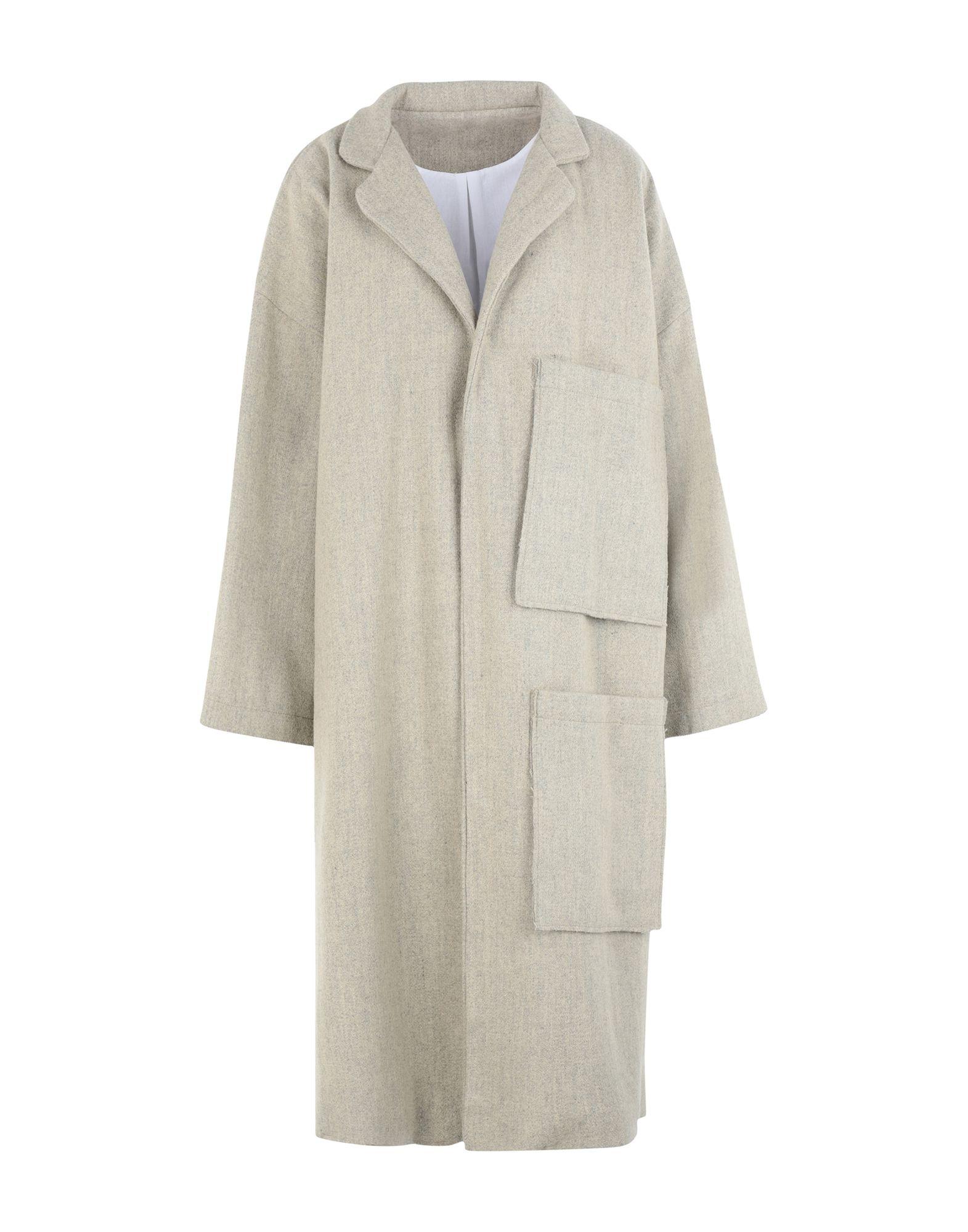 Пальто  - Зеленый цвет