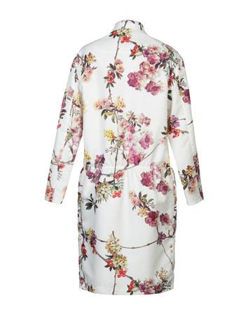 Пальто GIAMBATTISTA VALLI