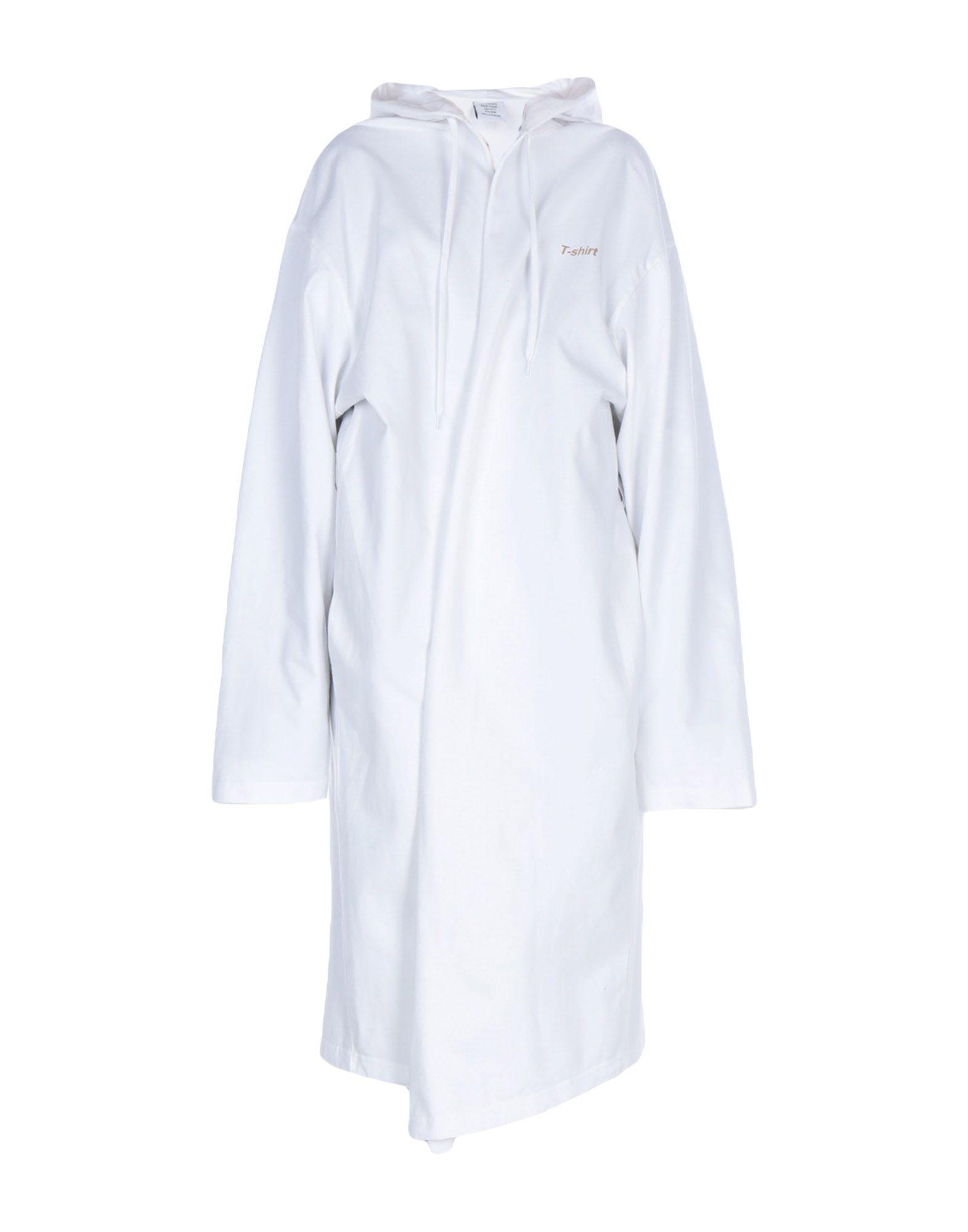 Пальто VETEMENTS