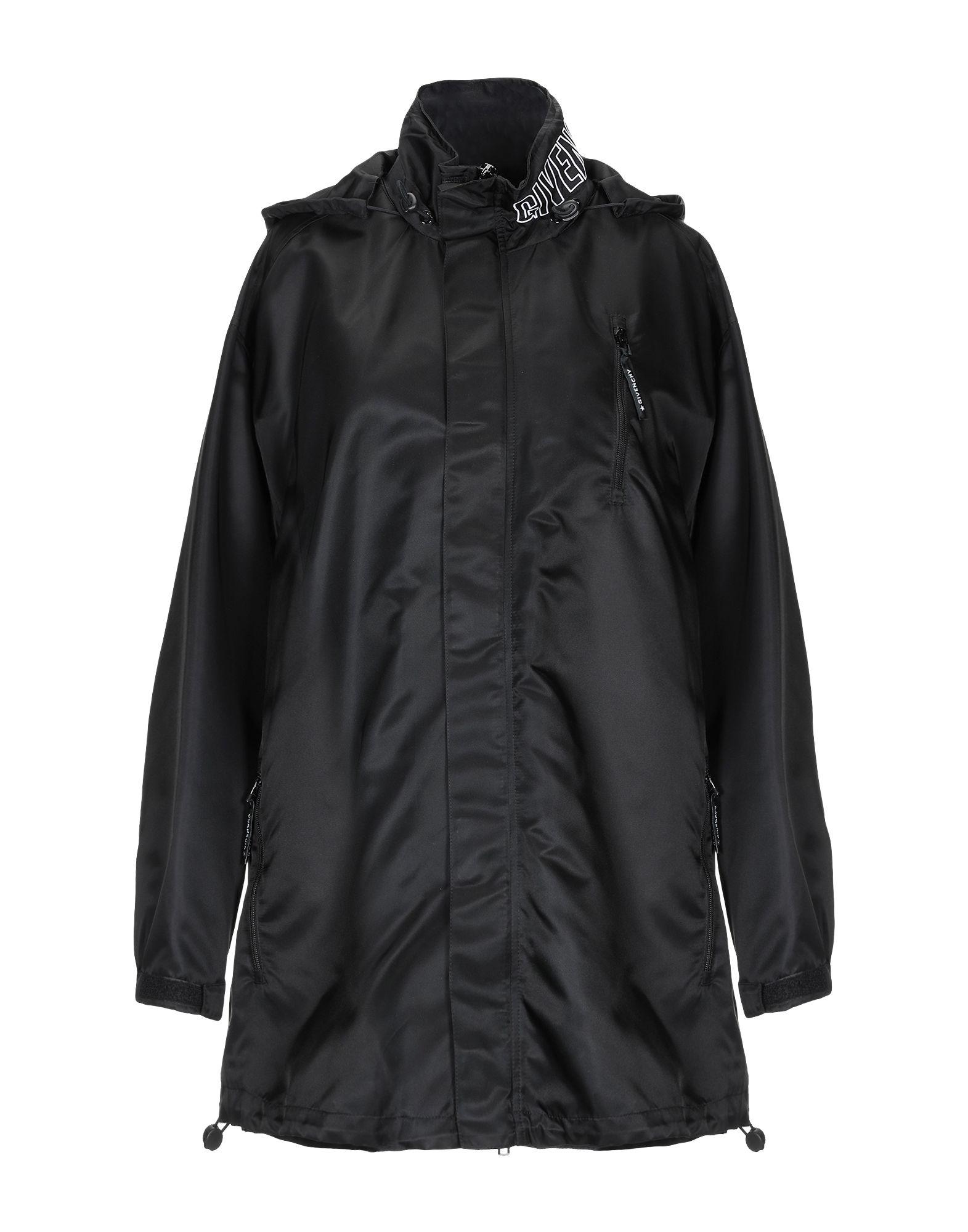 Пальто GIVENCHY