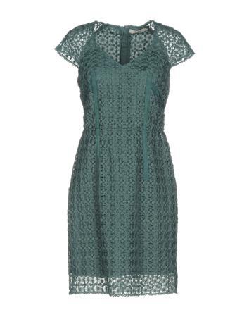 Платье DARLING