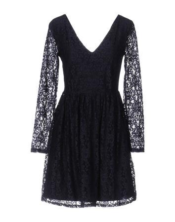 Платье DRY LAKE.