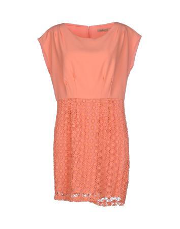 Платье DARLING