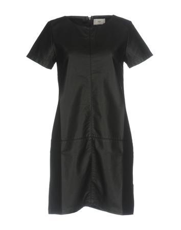 Платье MINIMUM