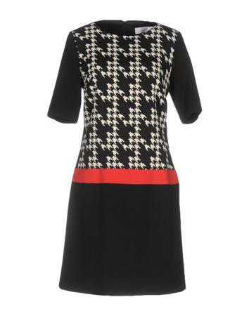 Платье CLIPS MORE