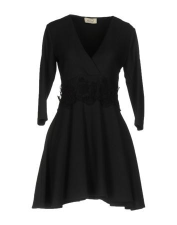 Платье KI6? WHO ARE YOU?