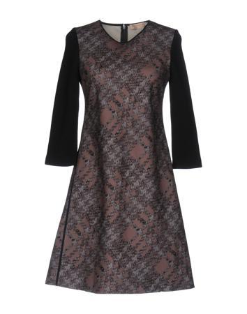 Платье CAPOBIANCO