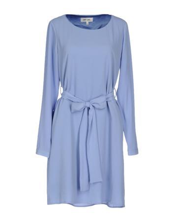 Платье DRY LAKE.