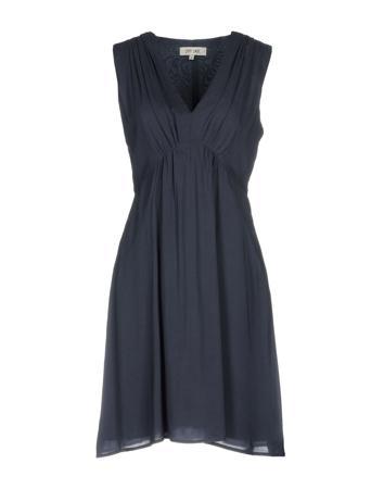 Платье DRY LAKE.