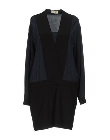 Платье KI6? WHO ARE YOU?